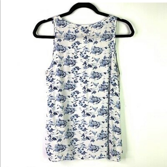 Cynthia Rowell White Blouse with Navy Floral - Picture 2 of 4